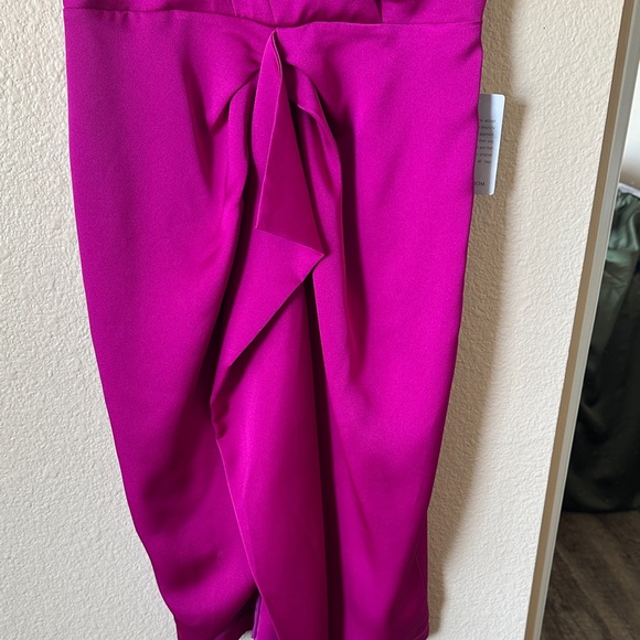 Magenta Wrap-Front Midi Dress with Tie Waist - Picture 7 of 8